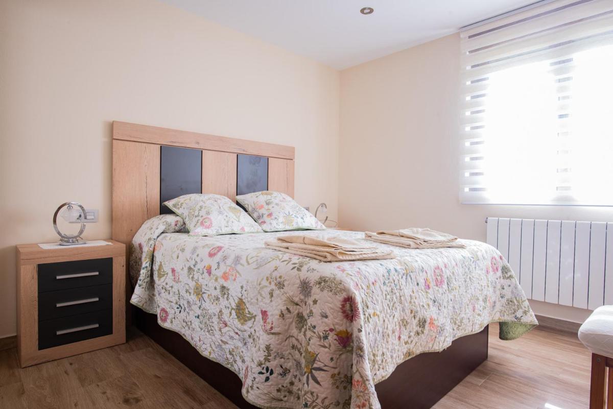Apartamentos La Cortina Cangas de Onis Ngoại thất bức ảnh